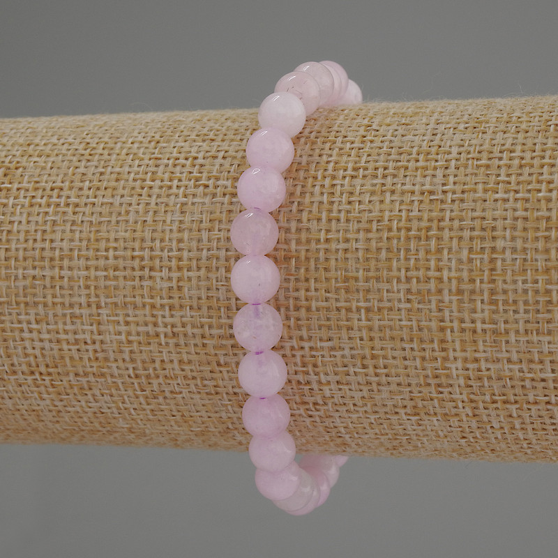 Kunzite Bead Bracelet, smooth round beads 6mm, stretch bracelet 18 cm