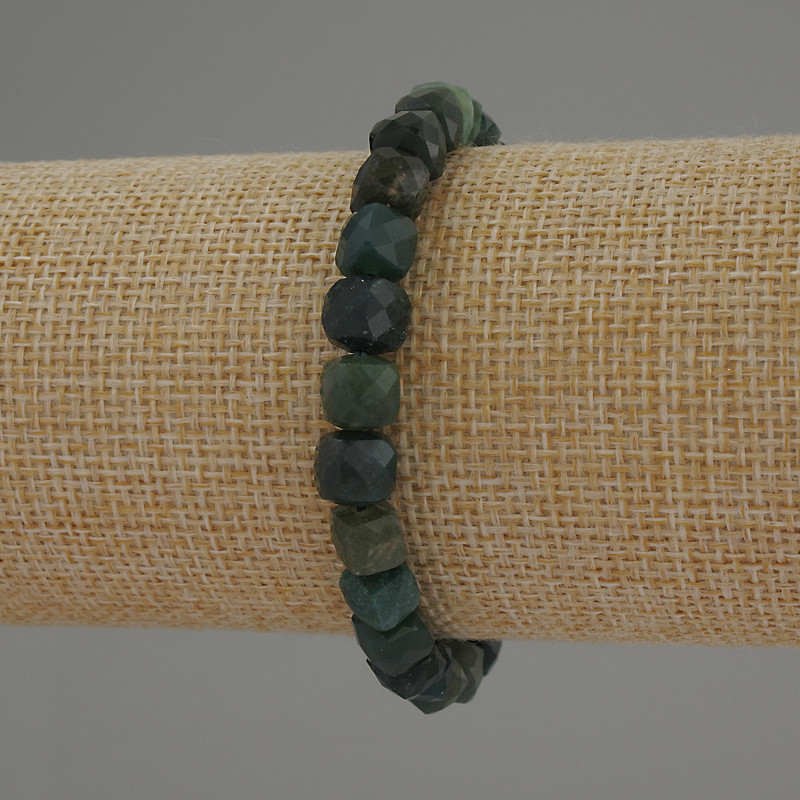 Bracelet Green Jasper Faceted Cube, diameter 7mm±, length 18cm stretch