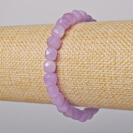 Bracelet Lavender Amethyst Natural Stone Faceted Cube, diameter 8mm±, length 18cm± (stretch)