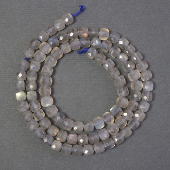 Labradorite Beads, Faceted Cube, 4x4mm±, on Thread, Length 39cm+