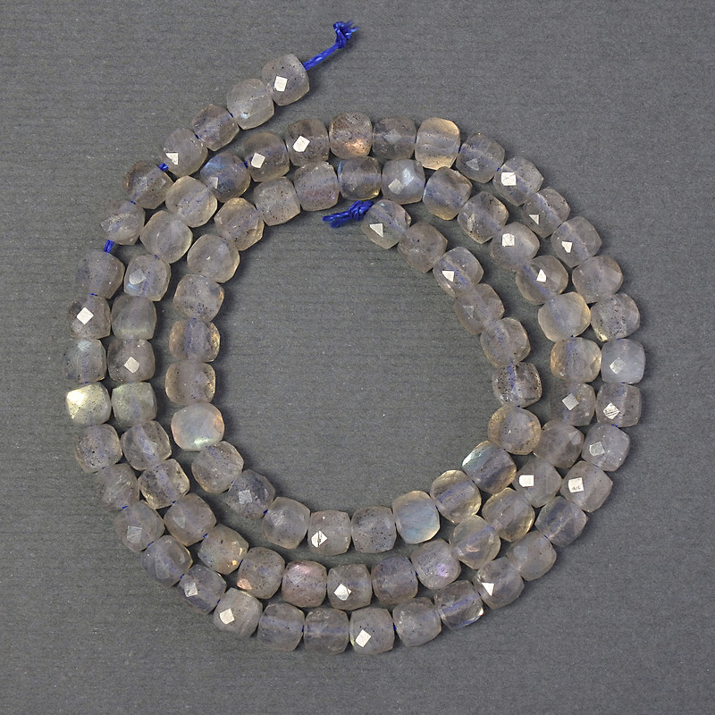 Labradorite Beads, Faceted Cube, 4x4mm±, on Thread, Length 39cm+