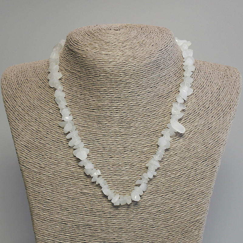 White Quartz Bead Necklace, 6-10×3-5 mm chips, length 45 cm, with clasp