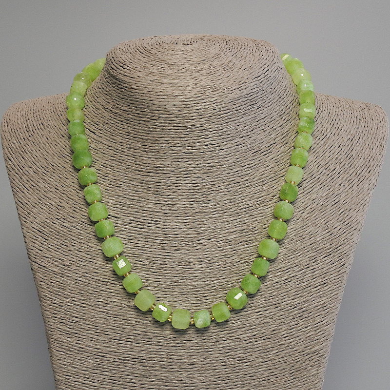 Chrysoprase Olivine Bead Necklace with Faceted Cube, 8mm diameter beads, 3mm+-, length 45cm+- with clasp