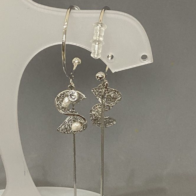 Post Earrings Hoops, diameter 24mm±, silver-toned metal, length 87mm+