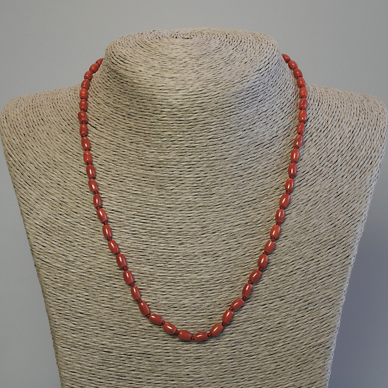 Necklace made of artificial coral Barilo beads 6x4 mm, total length 50 cm, with clasp