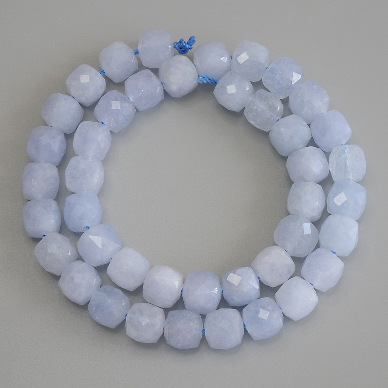 Aquamarine Faceted Cube Beads, 9x9mm, 37cm on Thread