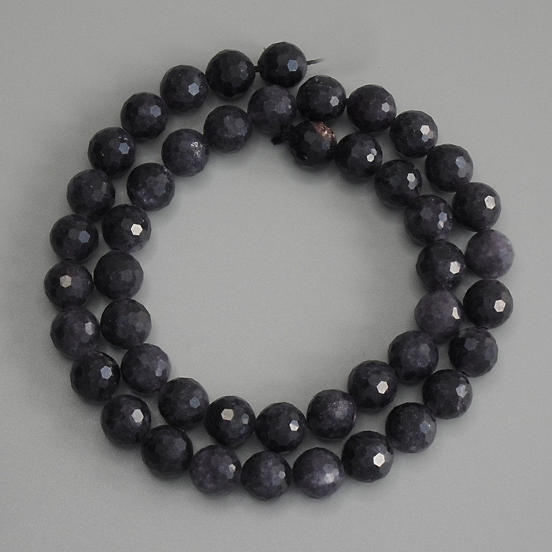 Iolite Beads, Faceted Round 8mm on Threaded Neckline, 37cm+ length