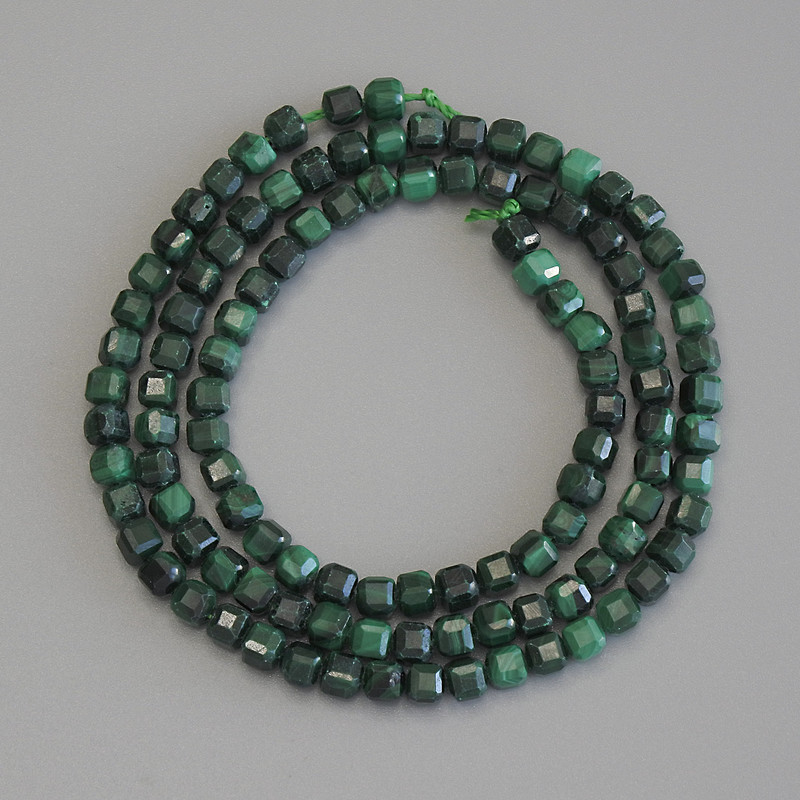 Malachite Beads, Faceted Cube, 3x3 mm, length 39 cm on a thread