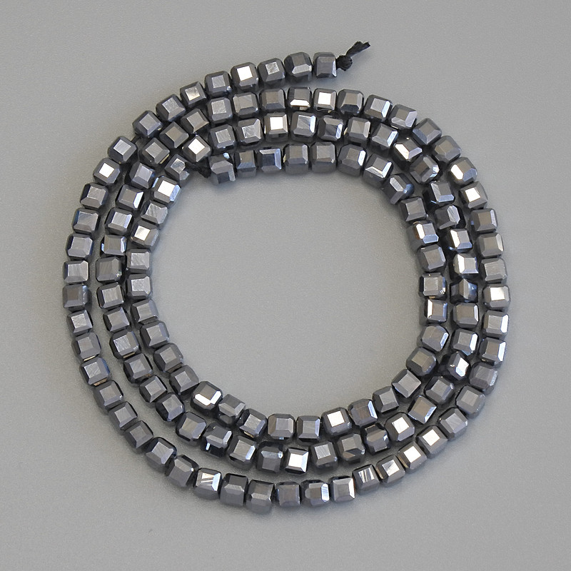 Terahertz Beads Faceted Cube, 3x3 mm, ± diameter, 39 cm ± length on a thread