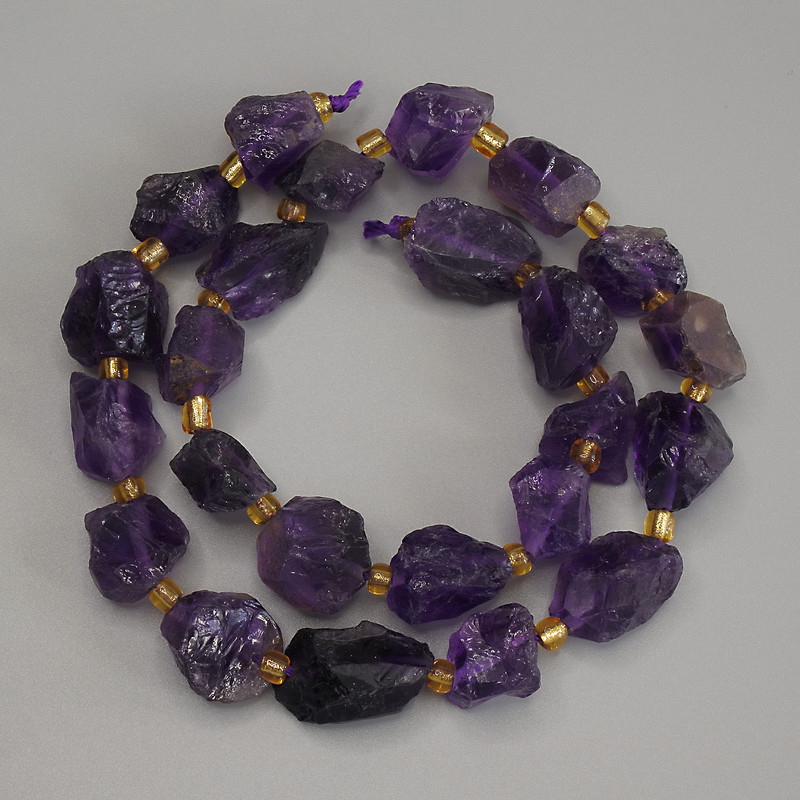 Amethyst Beads of Unpolished Stone, diameter 15-19×10-14 mm ± with 3 mm seed beads ±, length 40 cm ± on a thread
