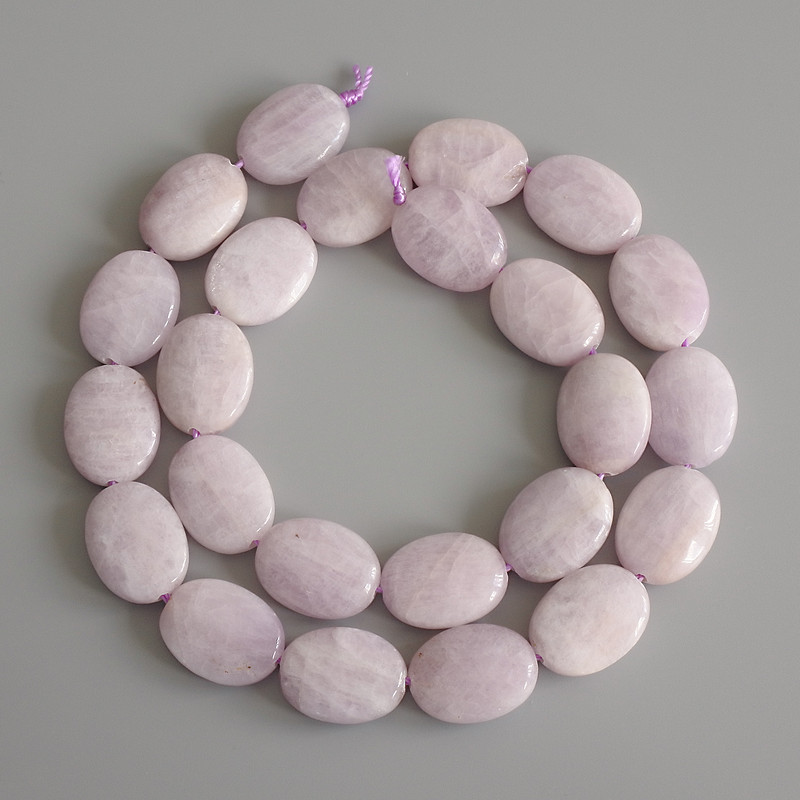 Kunzite Beads Oval, 16×12mm diameter, 39cm length on thread