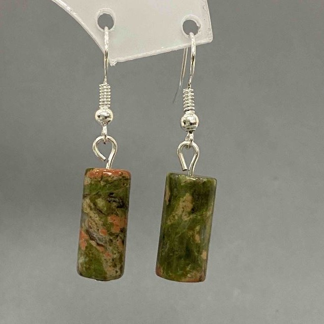 Unakit Earrings (Hepilolite) Cylinder, diameter 8x17mm, length 38mm+