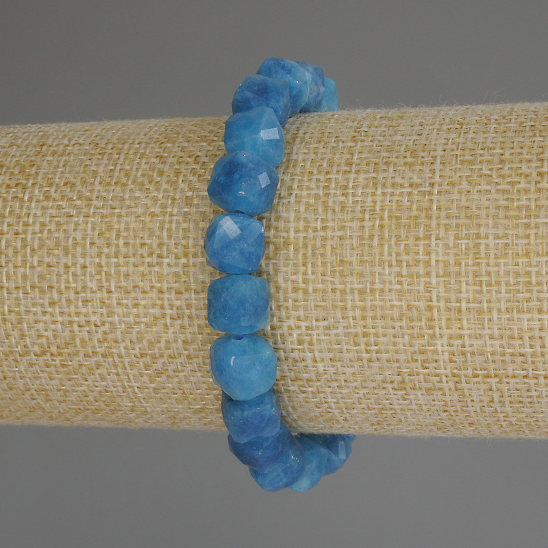 Faceted Apatite Bracelet Cube Bead, 9x9 mm, 18 cm (stretch)