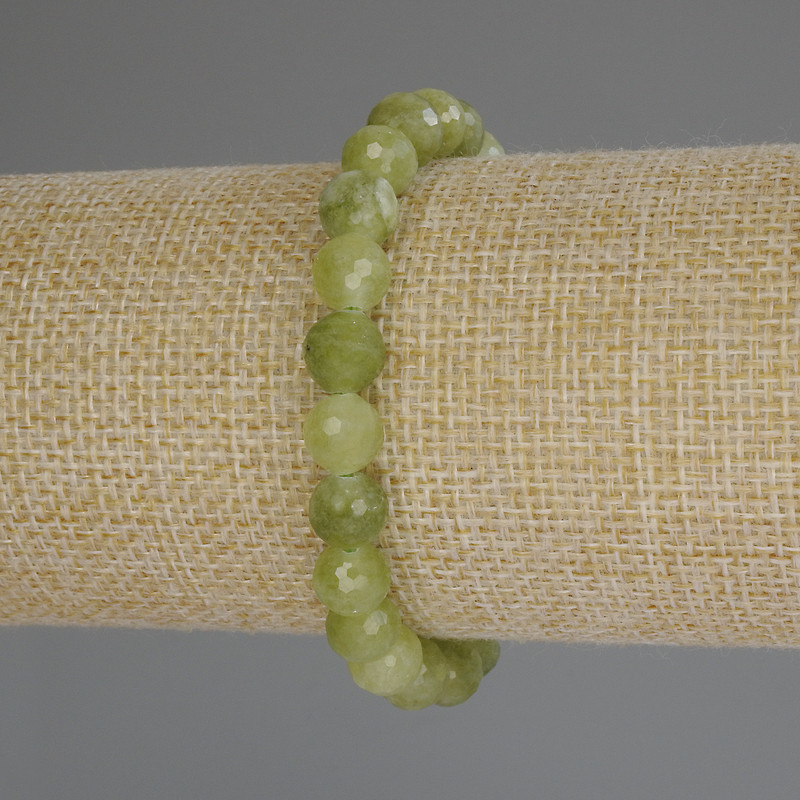 Chrysoprase Olivine Bracelet Faceted Bead, 8mm diameter ±, 18cm length (stretch)