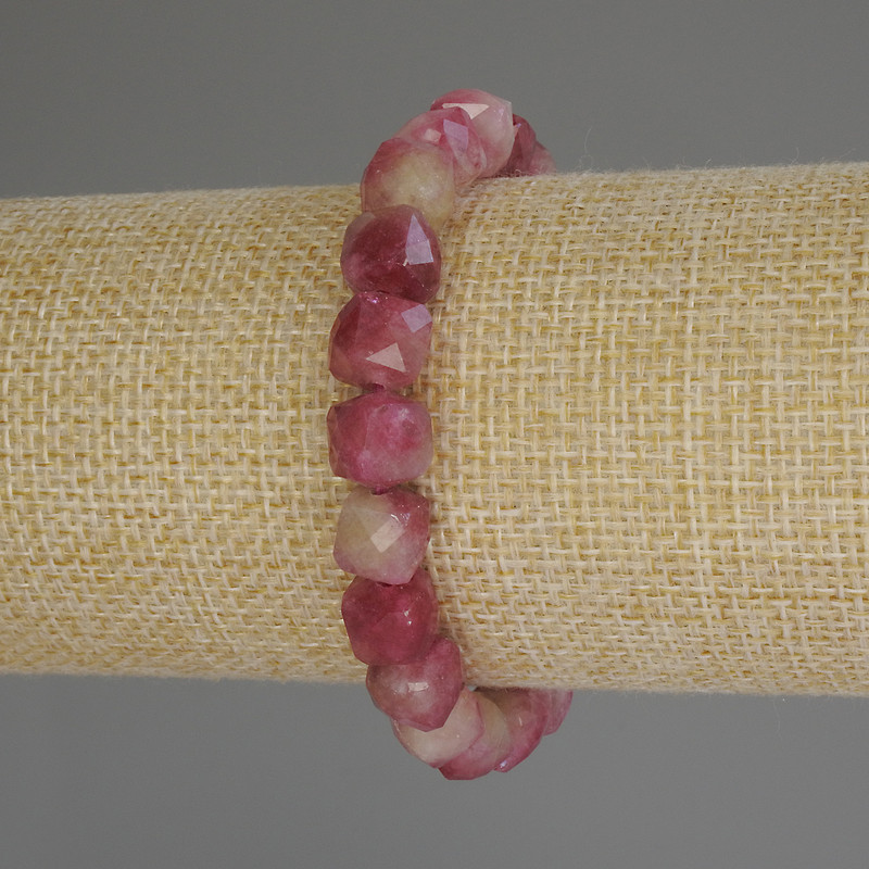 Tourmaline Beaded Bracelet, faceted cube, 8x8 mm diameter ±, length 18 cm (stretch)