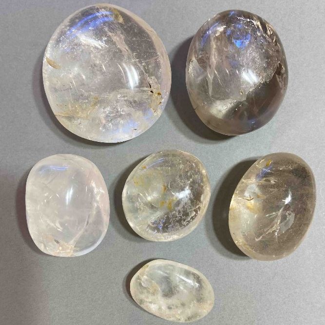 Clearance (per 100 g) Stone - Natural Crystalline Quartz Assorted Sizes Price per 100 g (chips, cracks, wear)
