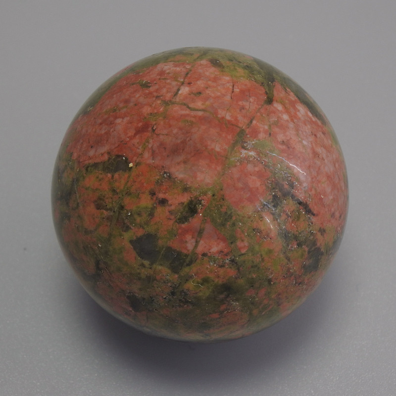 Souvenir gemstone sphere Geolite (Heliotrop) diameter 30mm+