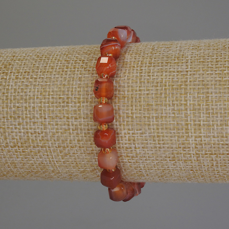 Agate Beaded Cube Bracelet, 6.5x6.5mm cubes, 5mm+ beads, 18cm+ length, stretch