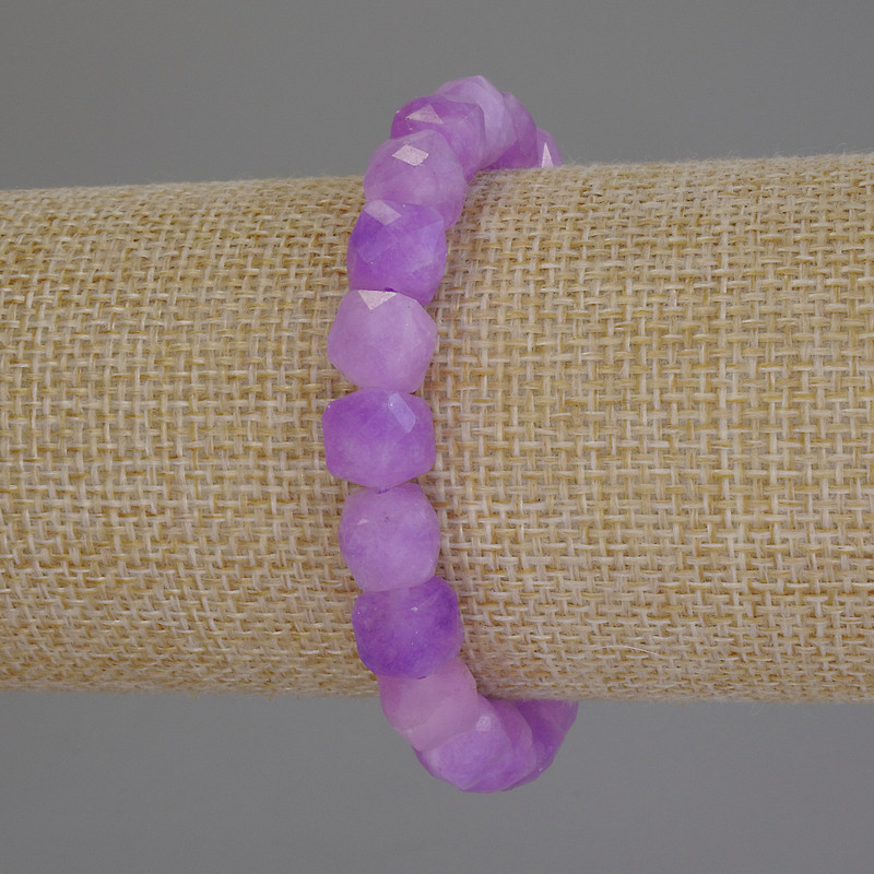 Bracelet Lavender Amethyst Faceted Cube, 8.5mm diameter, stretchy 18cm adjustable