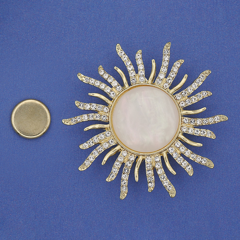 Magnetic Brooch Sun Mother-of-P pearl with White Crystals on Gold Metal 47mm+