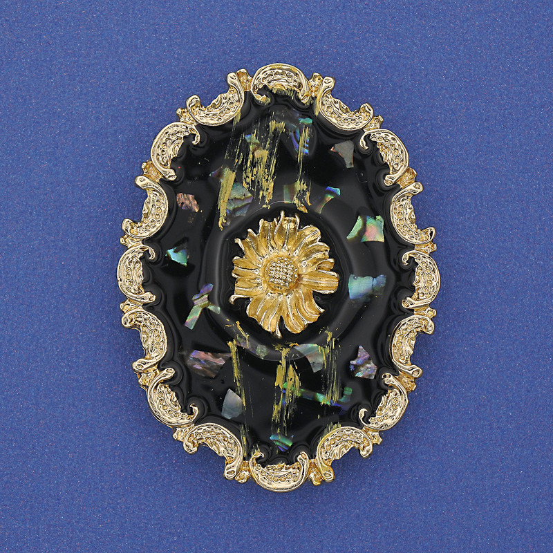 Brooch Chalcedony Gold-tone Metal 43x32mm+