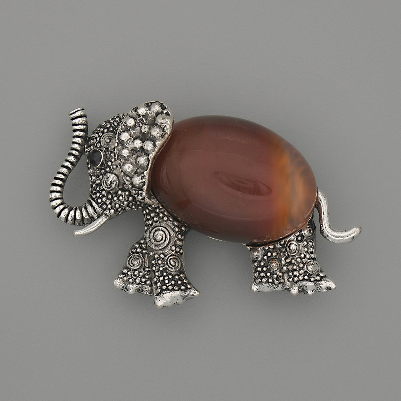 Brooch Pendant Elephant Cornelian 45x27mm± black onyx beads silver metal