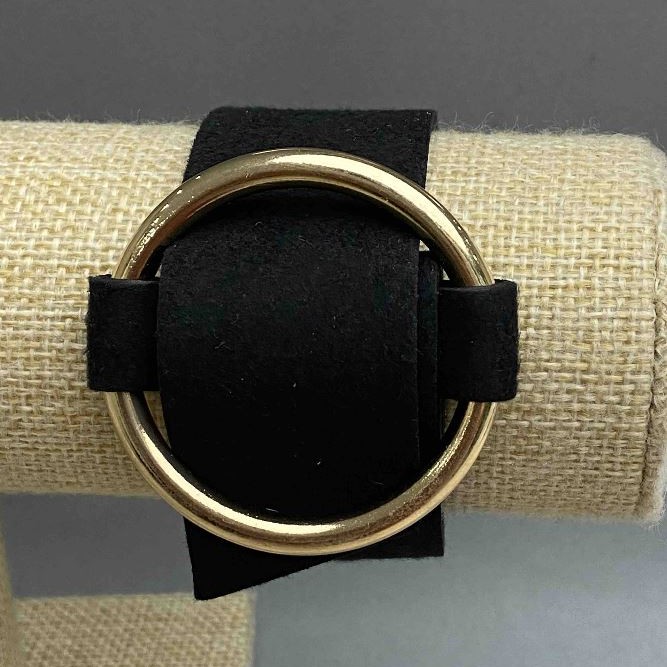 Black bracelet “Clasp” “nubuck color metal” gold