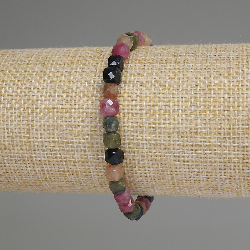 Tourmaline Faceted Cube Bracelet 5mm±, Length 18cm±, Stretch