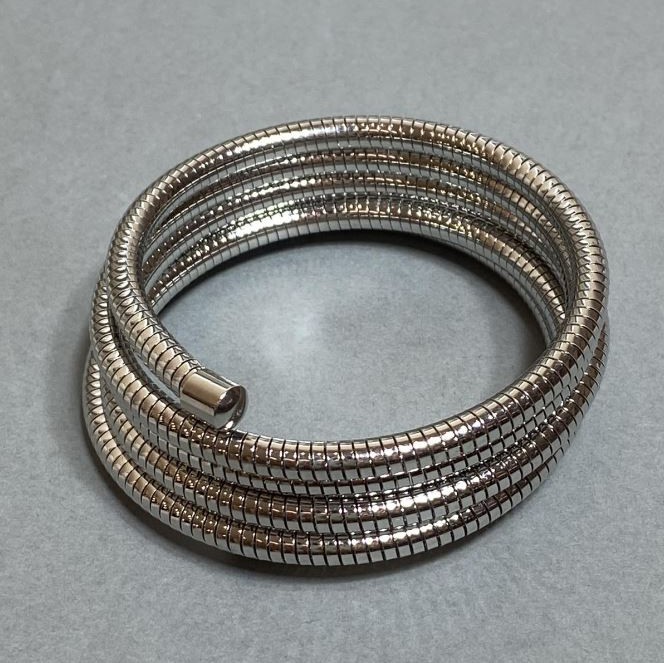 Elastic flexible bracelet in silver metal, diameter 68mm+