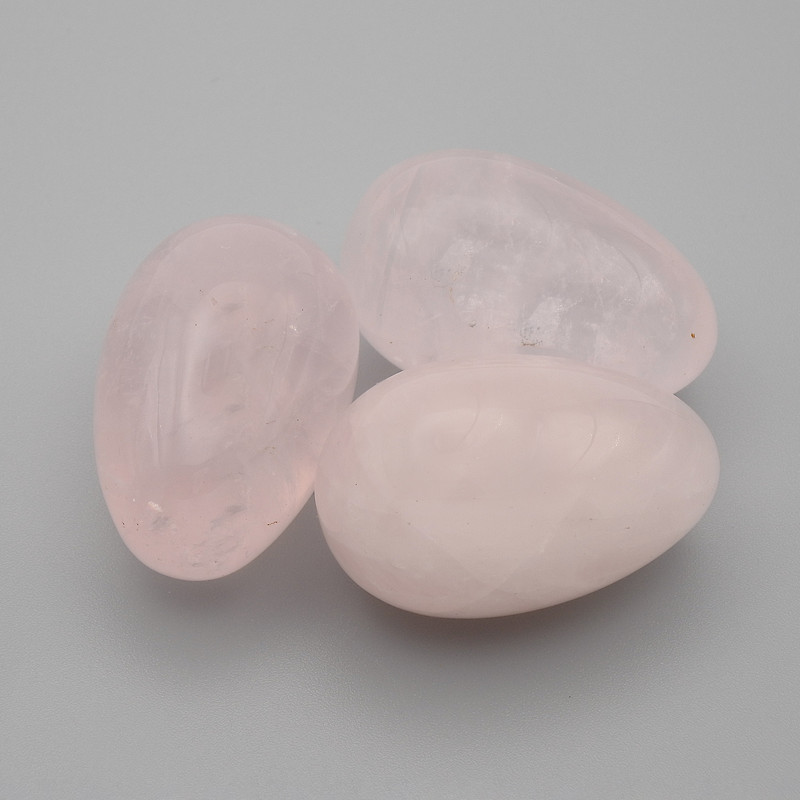 Egg souvenir made of natural stone Rose Quartz, diameter 30×20+-mm