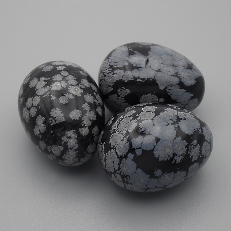 Snowy Obsidian Stone Egg, diameter 40×30± mm