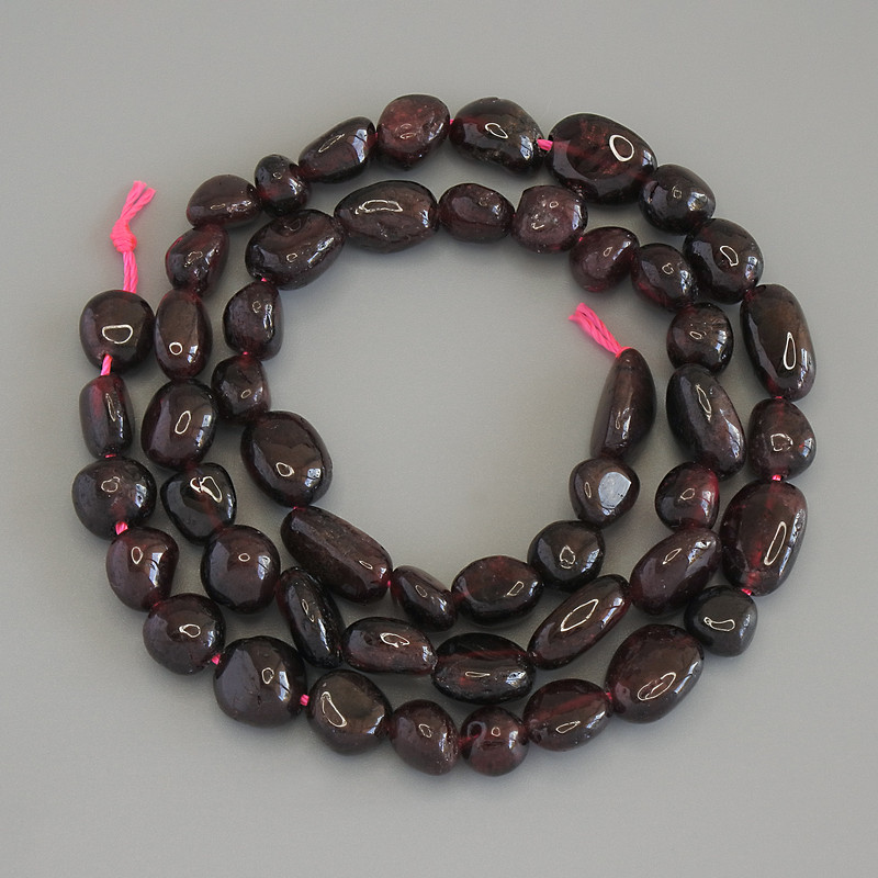 Garnet Beads, faceted, 8-12×6-8 mm, on thread, 40 cm long+