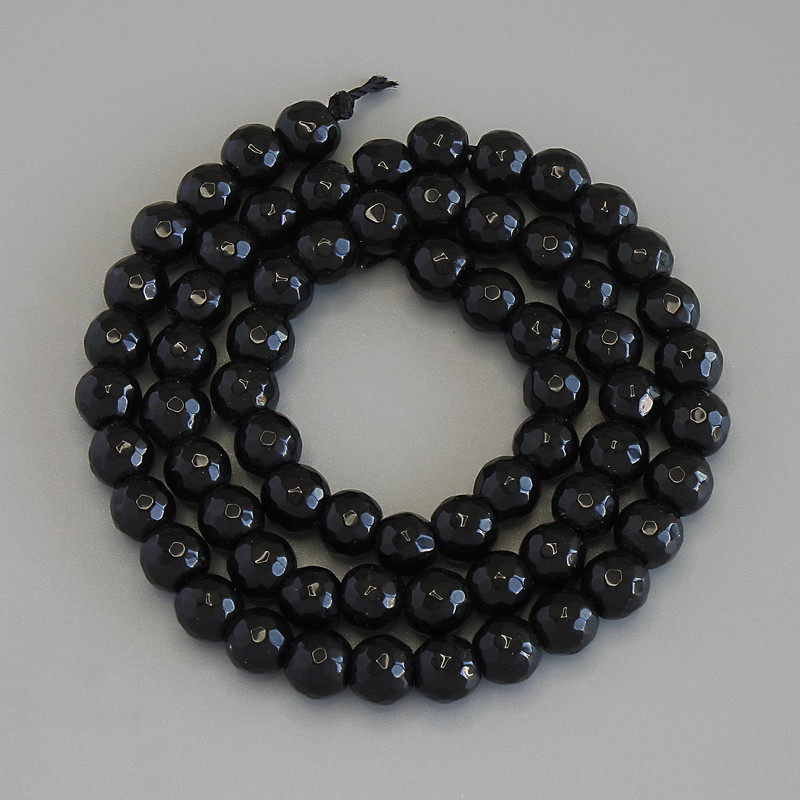 Agate Beads, faceted round beads, 6mm diameter ± on thread, length 37cm+