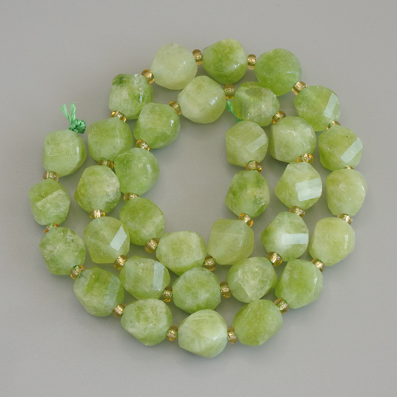 Chrysoprase Olivine Faceted Diamond Beads on Thread 9x8 mm ± 3 mm Bead Size, 36 cm Length
