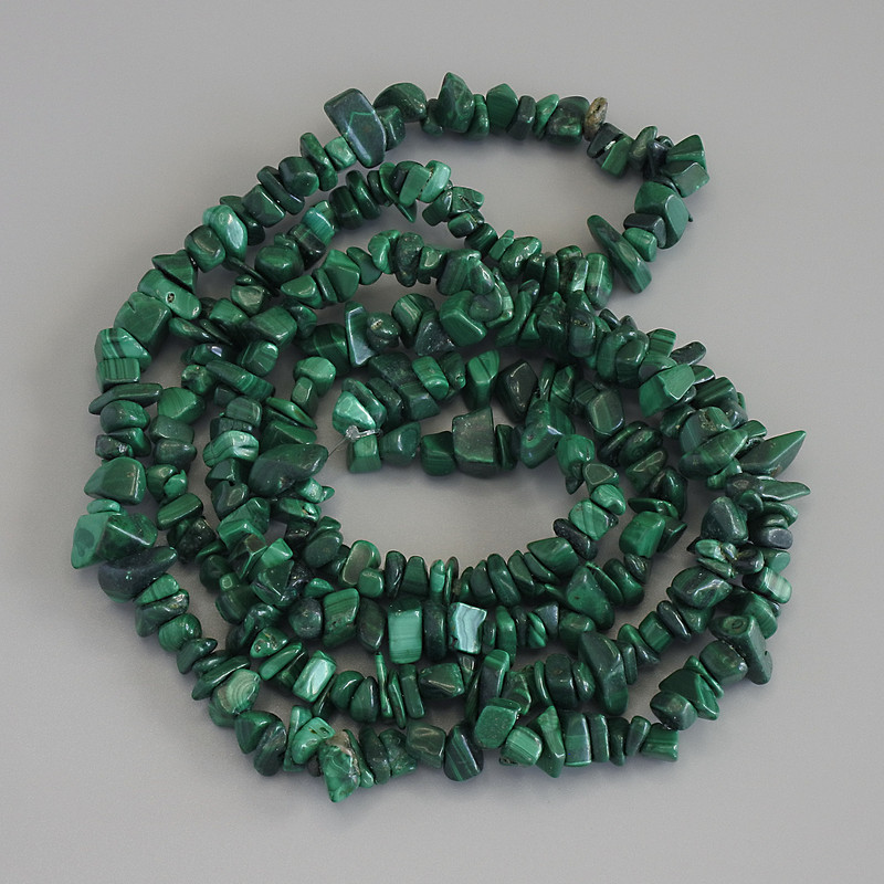 Malachite Bead Chips, diameter 6-10×2-4mm, length 78cm on fishing line