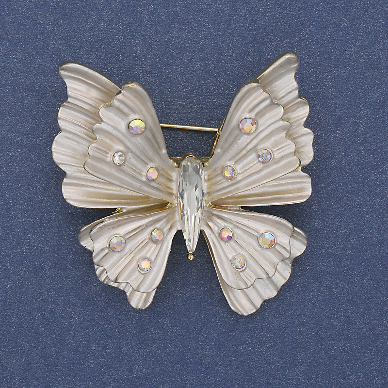 Brooch Pendant Butterfly with White Enamel Rainbow Rhinestones Gold-tone Metal 39x42mm+