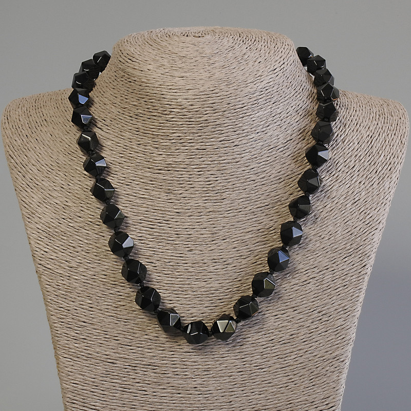 Necklace Onyx with Multistrand facets, diameter 12×11mm+-, length 50cm+- with clasp