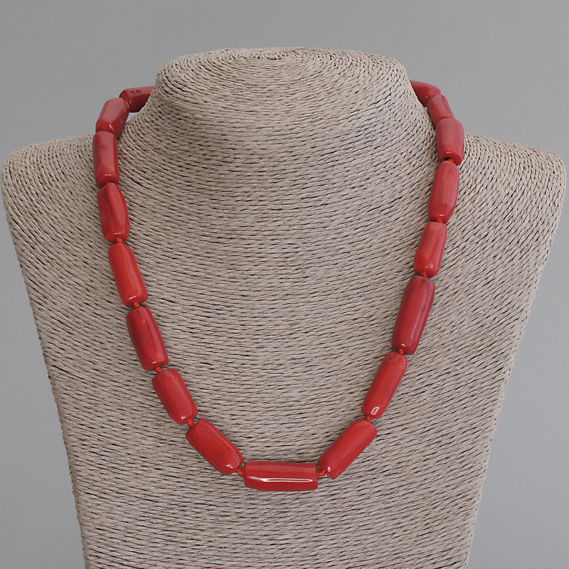 Coral Beads Cylindrical 18-24x8-10mm +-, length 50cm+- with clasp