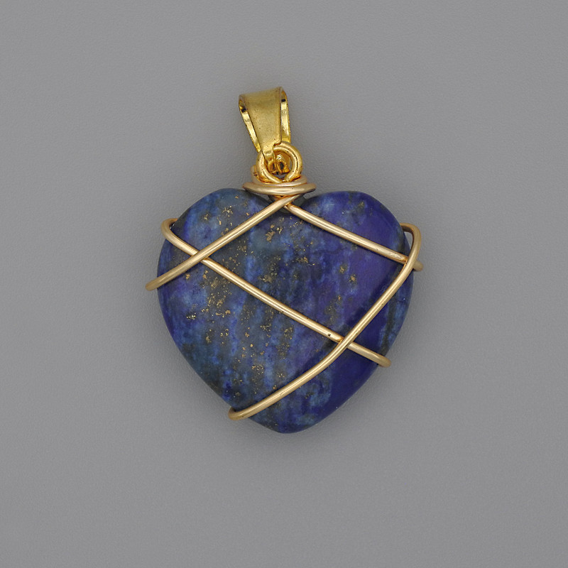 Heart Pendant in an Interwoven Setting with Lazurite 21x21mm +-, diameter 30mm+-