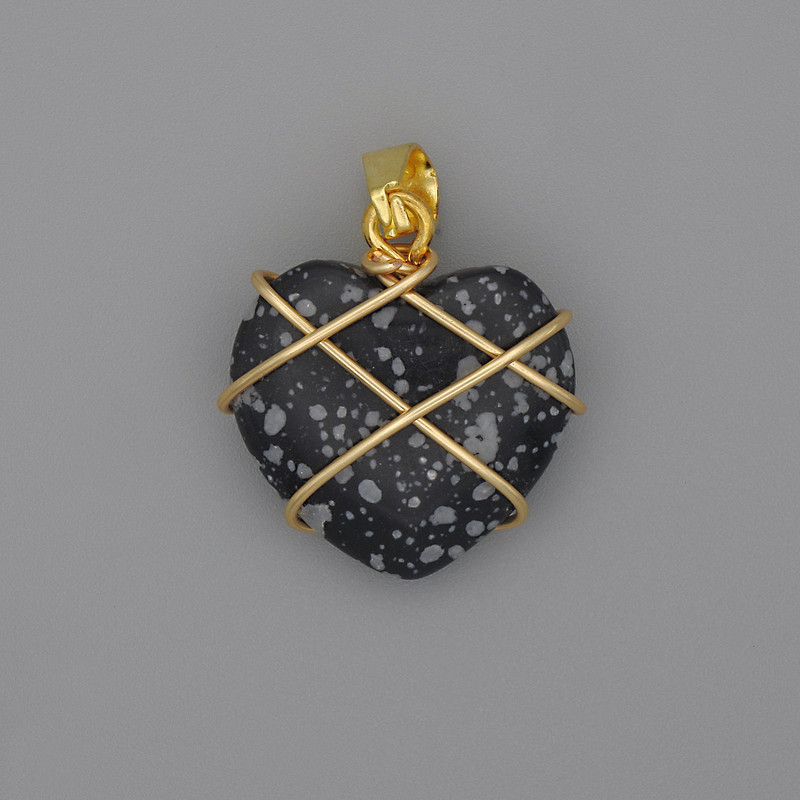 Heart Pendant in Snowy Obsidian Weave 21x21mm, diameter 30mm