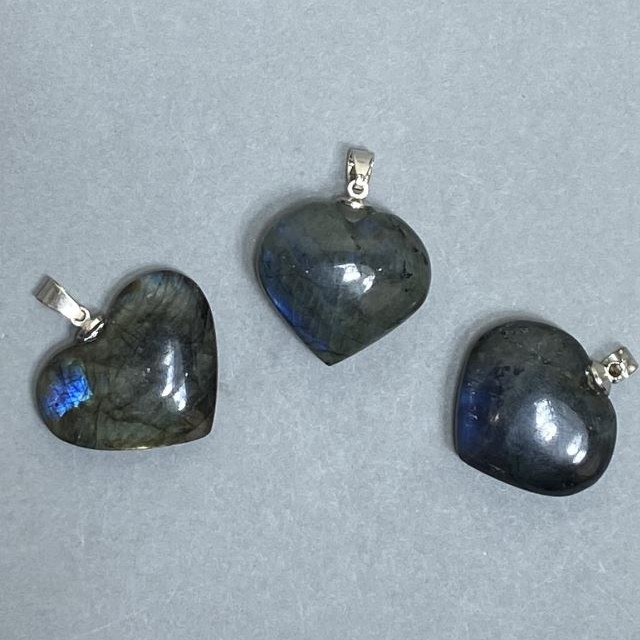 Pendant Heart Labradorite 30x30mm +-, length 40mm+-
