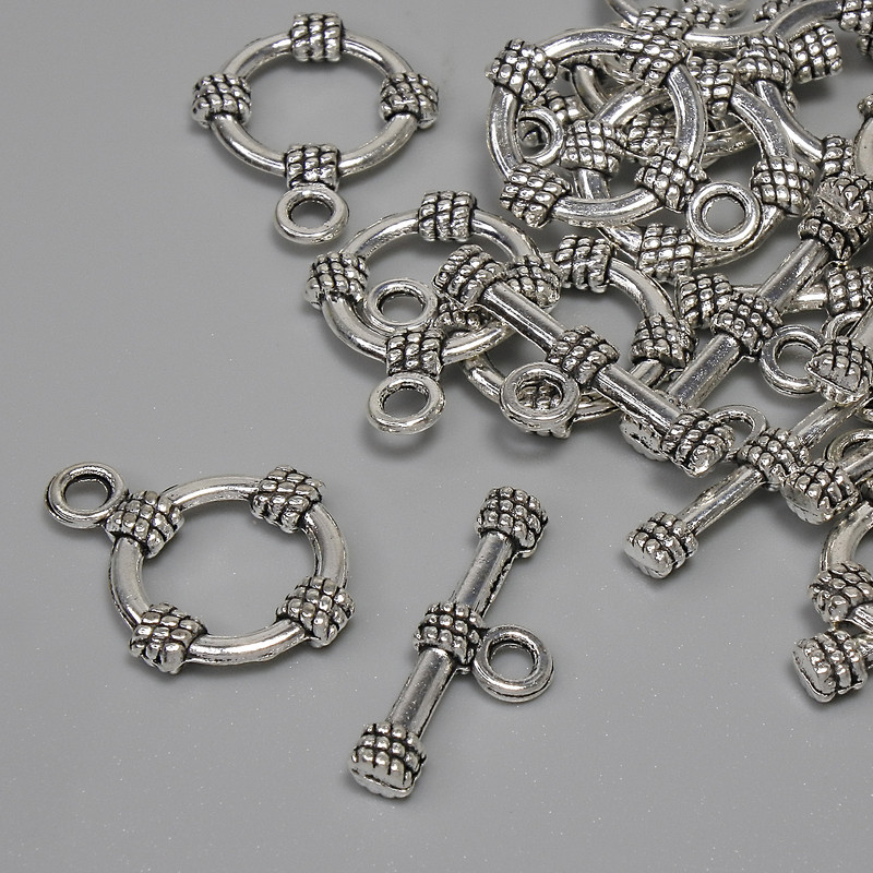 Toggle Clasp Findings, diameter 19.5×3.5 mm, round loop diameter ~14 mm, hole diameter ~9 mm, silver metal color, set of 11