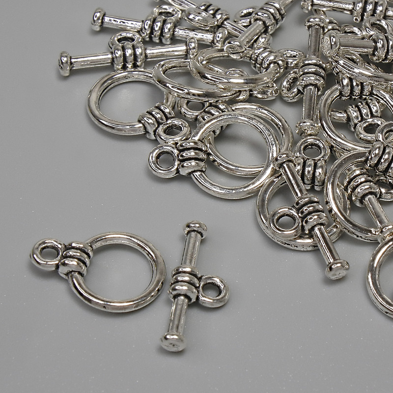 Toggle Clasps, toggle clasp, diameter 15x3mm± round, diameter 9.5mm±, hole diameter 7mm±, silver metal color, patina, 15 pcs±