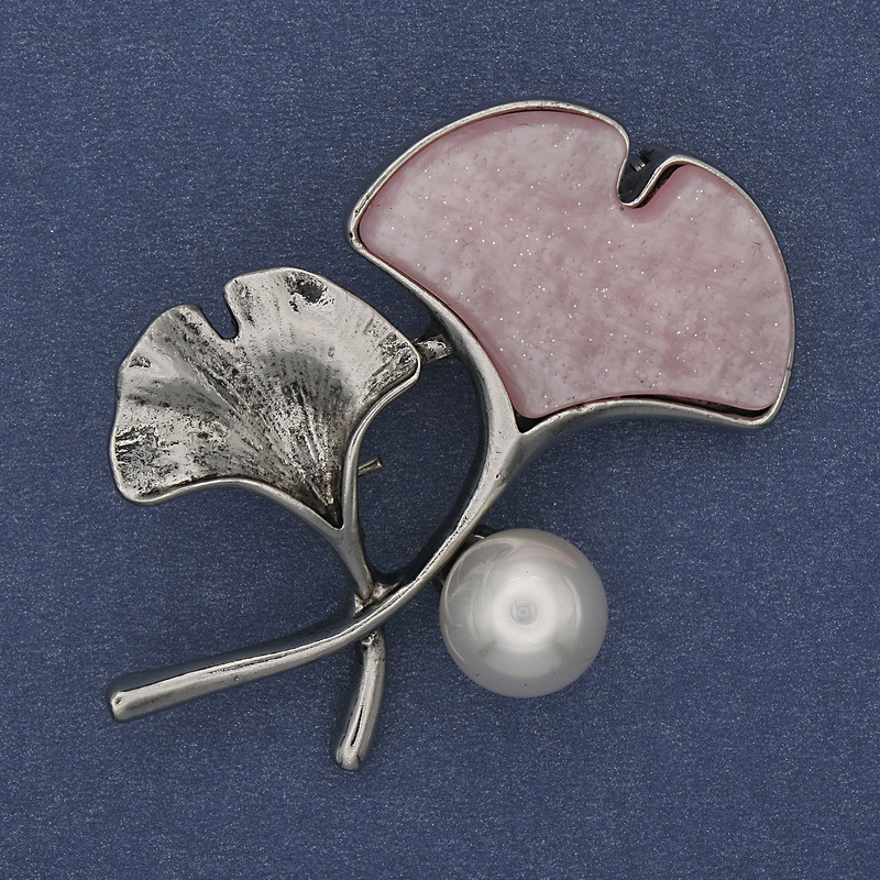 Brooch 'Twig' pink pearlescent Pearl silver metal 48x38mm+