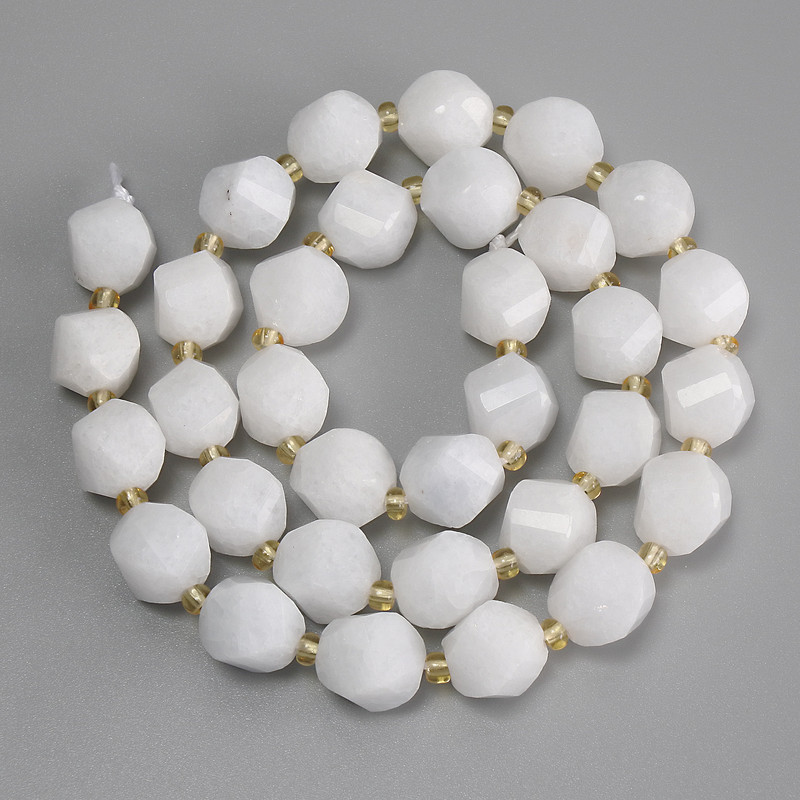 White Quartz Beads Diamond Shape, 10x9mm, 3mm Seed Beads+-, 39cm+- on Thread