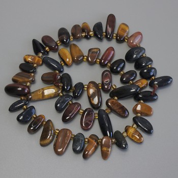 Beads of Bull's Eye, Hawk's Eye, and Tiger's Eye - Chip, butterfly shape, diameter 10-20×5-8mm ±, 3mm+ seed beads, 39cm ± on thread