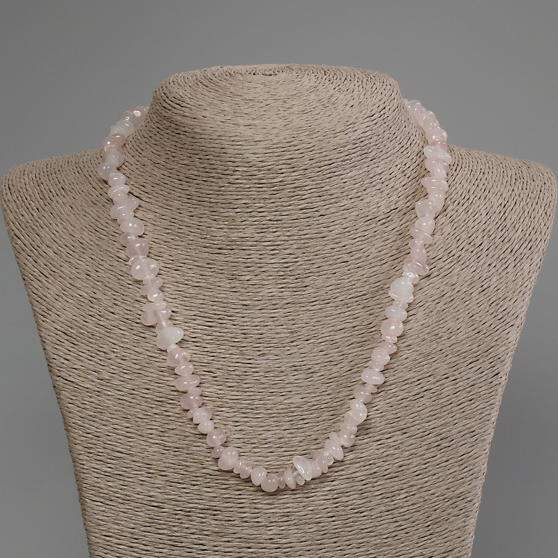 Necklace of Pink Quartz Chips, diameter 8-10×3-6mm +-, length 50cm +- with clasp
