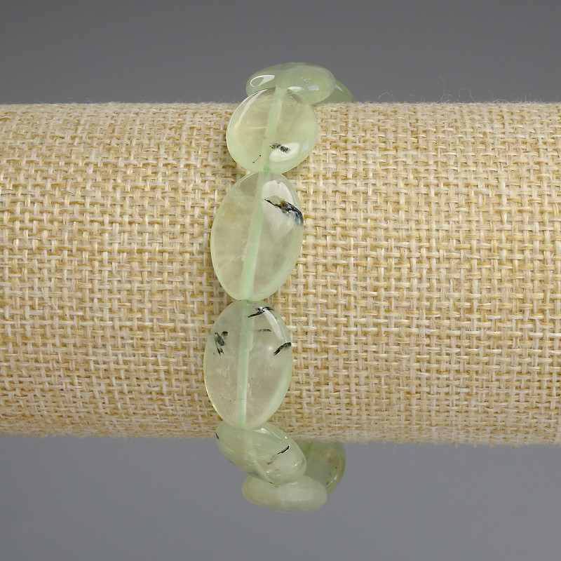 Prehnite Bracelet Oval, 18×13 mm diameter, 18 cm long ± stretch