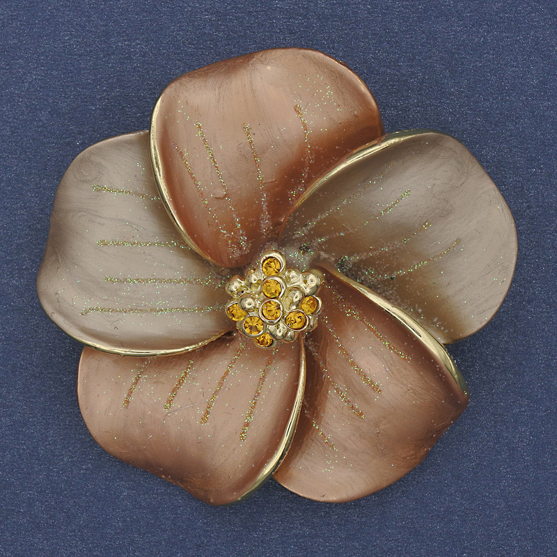 Brooch Pendant Flower Beige Matte Enamel with Yellow Rhinestones Gold-tone Metal 49x49mm+