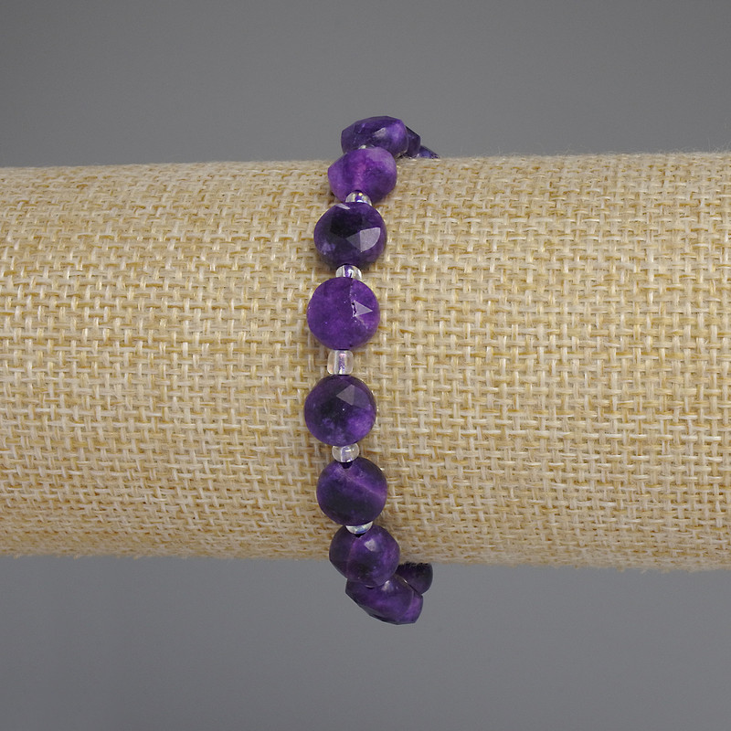 Sugilite Bracelet Faceted Coin Beads 8mm Dia + 3mm Seed Beads, 18cm Chain (stretch)